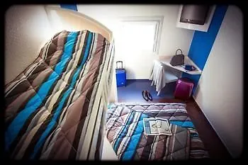 Otel Hotelf1 Geneve Aeroport *